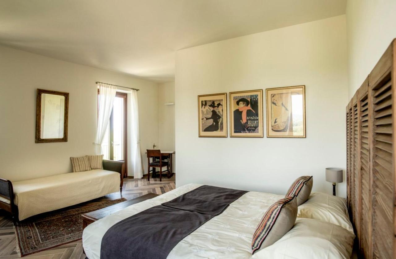 Le Vecchie Persiane - Bed&Breakfast Diano dʼAlba Exterior foto