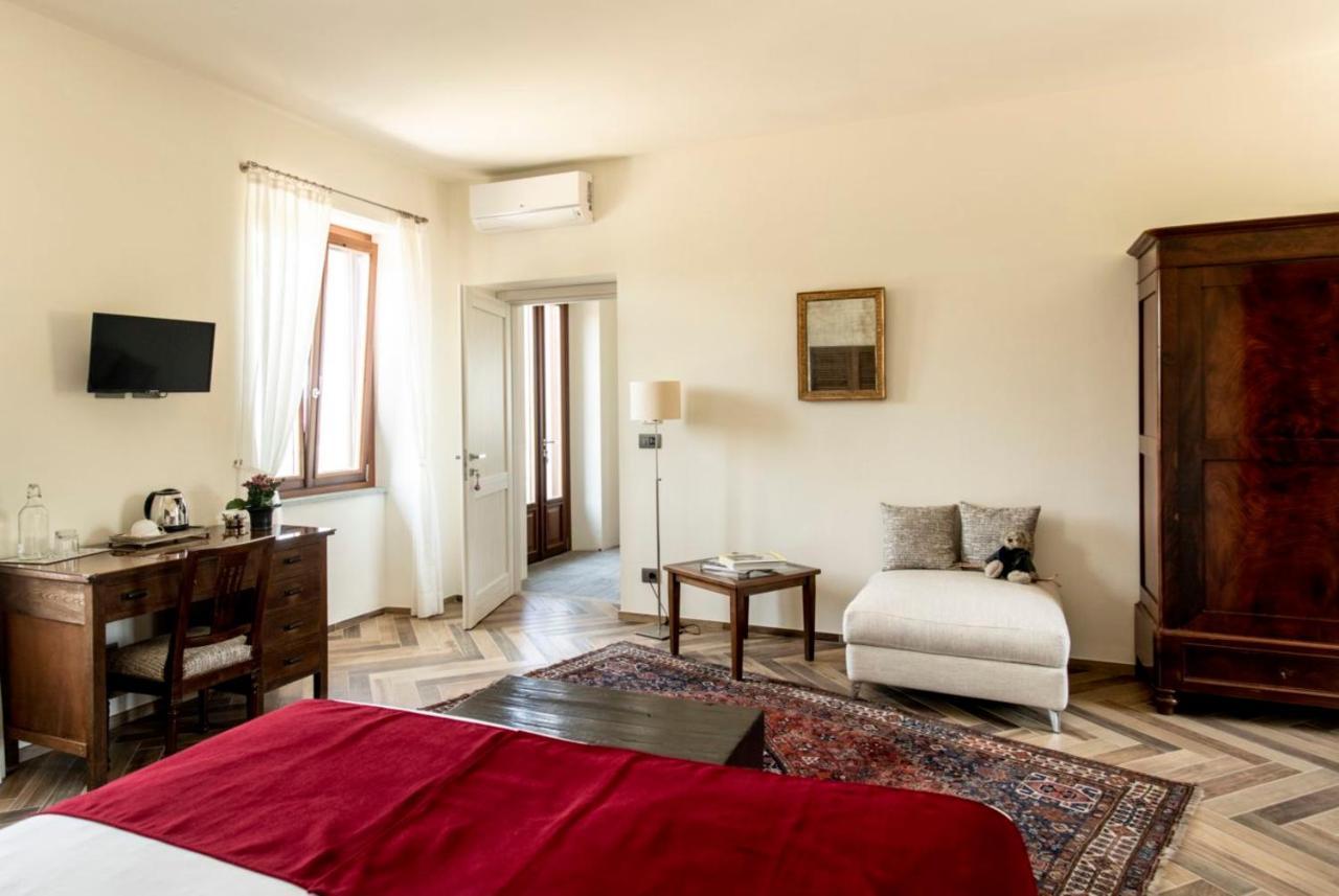 Le Vecchie Persiane - Bed&Breakfast Diano dʼAlba Exterior foto