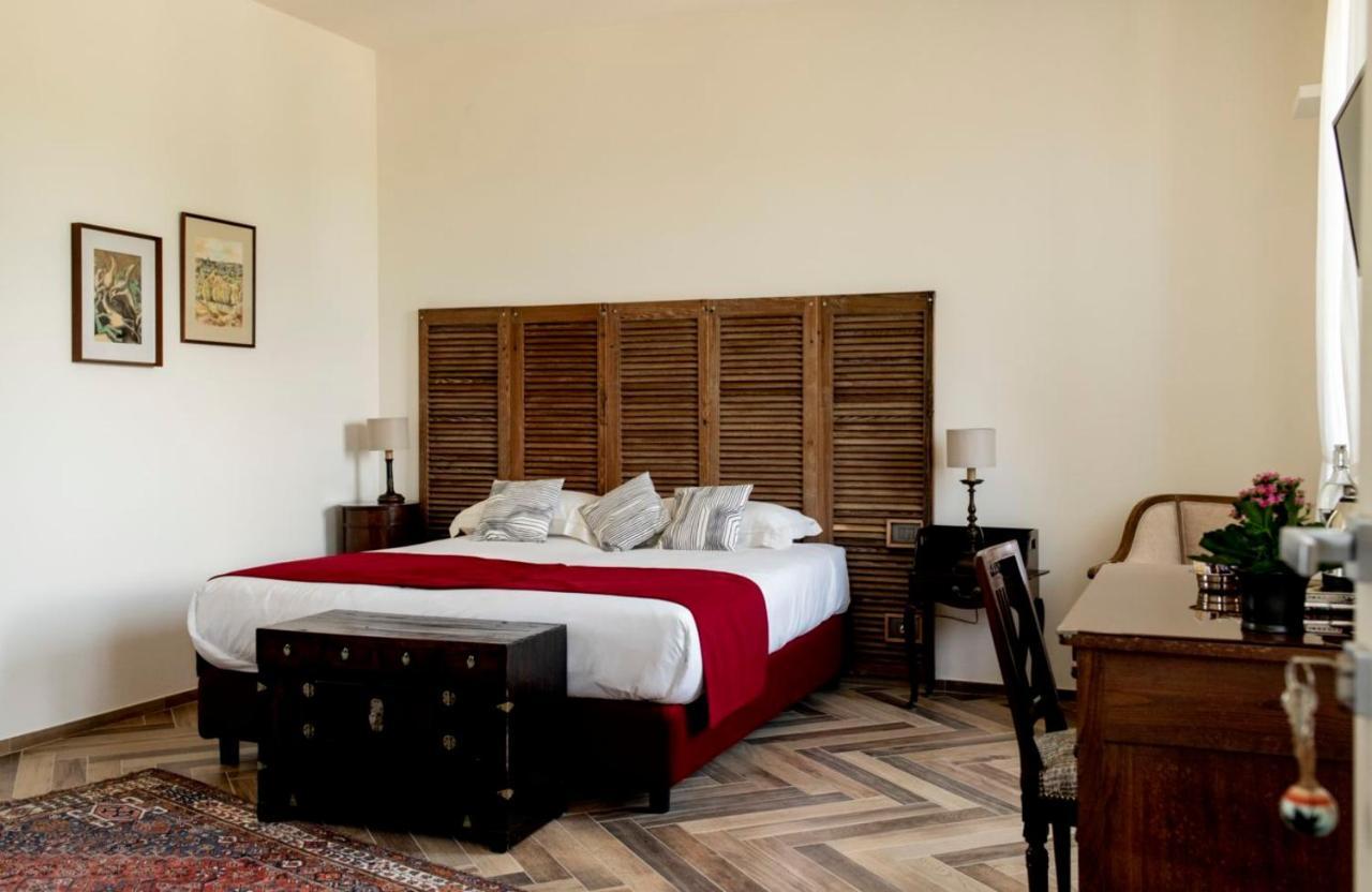 Le Vecchie Persiane - Bed&Breakfast Diano dʼAlba Exterior foto